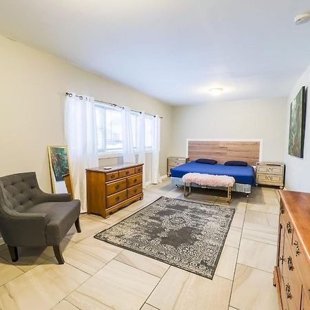 Large 6Br, 6 Bath In The City Of Niagara Falls Exterior foto