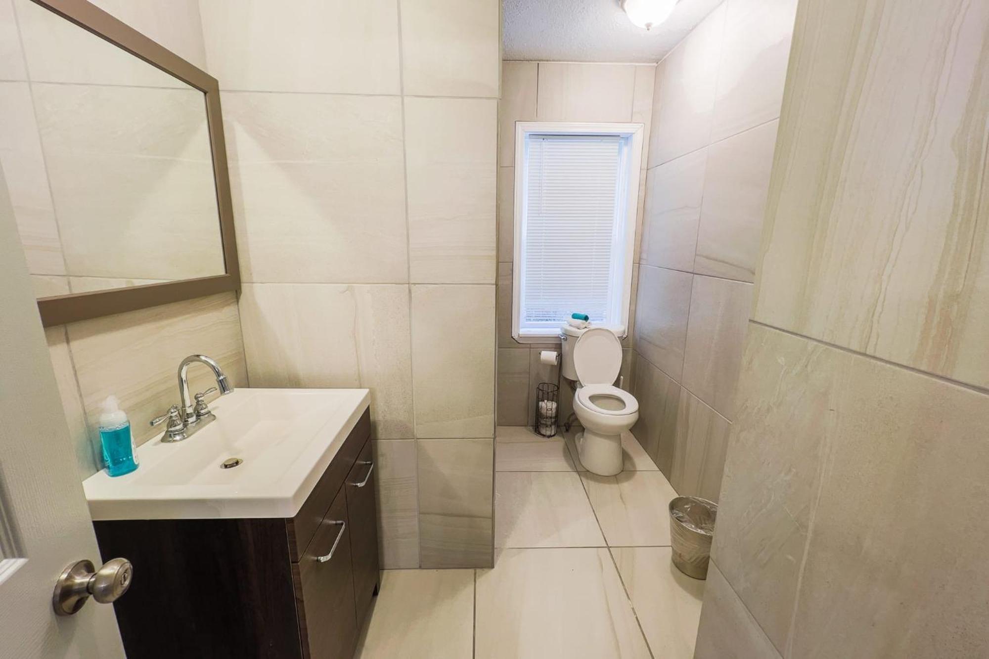 Large 6Br, 6 Bath In The City Of Niagara Falls Exterior foto