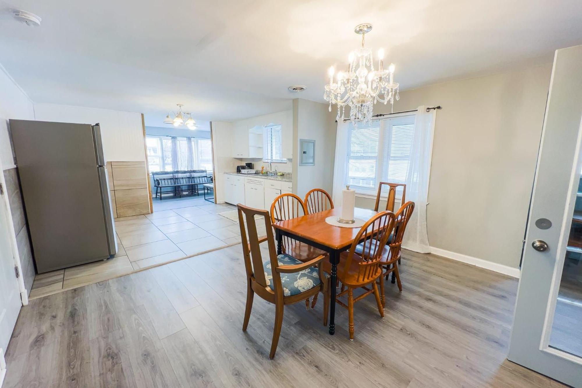 Large 6Br, 6 Bath In The City Of Niagara Falls Exterior foto